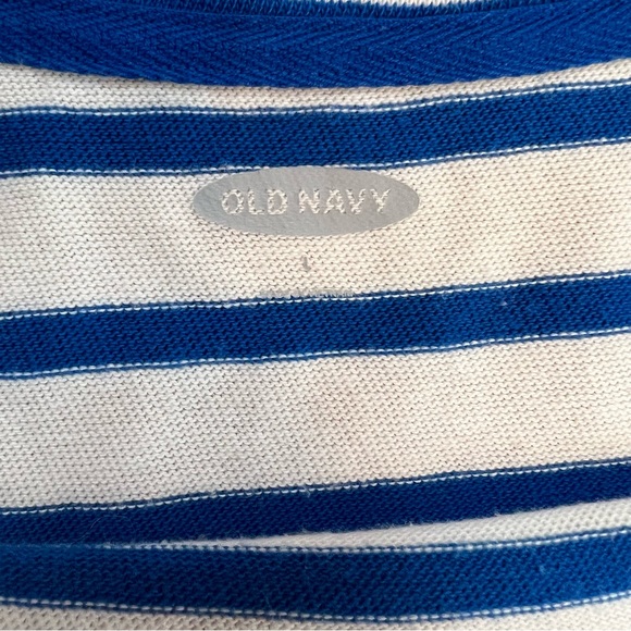 Old Navy Blue and Cream Striped Short Sleeve Knit Top ⚓️ - Picture 8 of 8